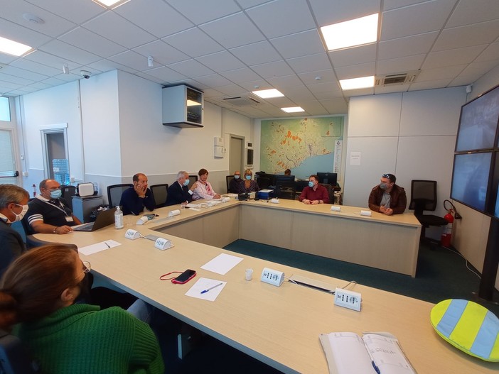 Imperia, terminata stamani l'allerta meteo. Scajola: "Danni in città molto modesti. Sono vicino ai comuni colpiti duramente dal maltempo" (Foto)