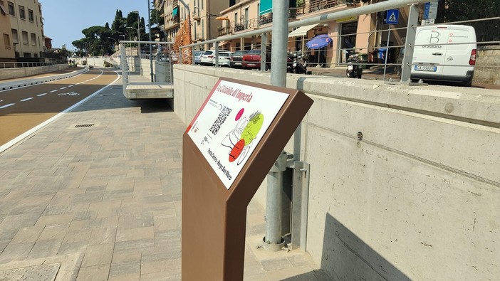 Inaugurazione Ciclabile Imperia, presenti all'inaugurazione Piana e Scajola Inaugurazione Ciclabile Imperia, presenti all'inaugurazione Piana e Scajola