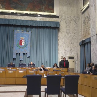 Imperia: l'annuncio dell'Assessore Oneglio "Presto una carta per il trasporto pubblico locale con esenzioni per giovani, anziani e persone in difficoltà"