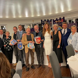 Sanremo: convegno Lions sul tema di studio nazionale ‘Salviamo le Api e la Biodiversità’ Sanremo: convegno Lions sul tema di studio nazionale ‘Salviamo le Api e la Biodiversità’