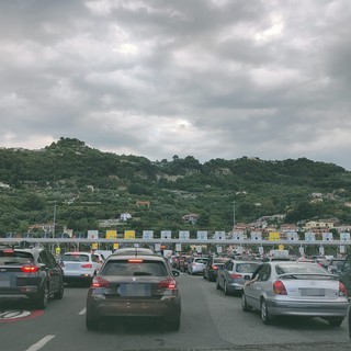 Autostrade, dall'opposizione in Regione "La destra boccia l’esenzione dei pedaggi nei cantieri. I cittadini hanno già pagato abbastanza" Autostrade, dall'opposizione in Regione "La destra boccia l’esenzione dei pedaggi nei cantieri. I cittadini hanno già pagato abbastanza"