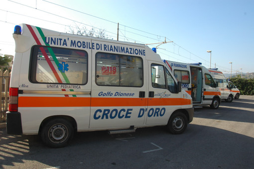 Cervo: ciclista investe un ragazzino sull’Aurelia, rimasti feriti entrambi