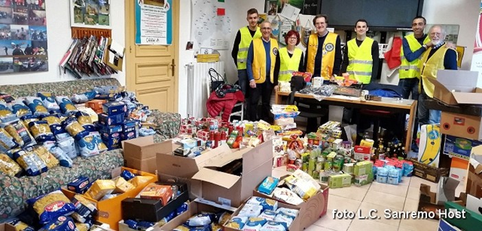 Sanremo: 8 quintali di cibo per i poveri, grande successo per la colletta alimentare cittadina organizzata dai Lions