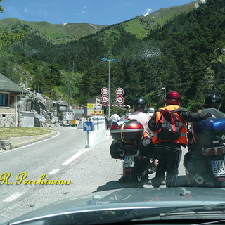 Colle di Tenda: nuovi problemi per chi viaggia due settimane di chiusura da oggi a venerdì 13 maggio Colle di Tenda: nuovi problemi per chi viaggia due settimane di chiusura da oggi a venerdì 13 maggio