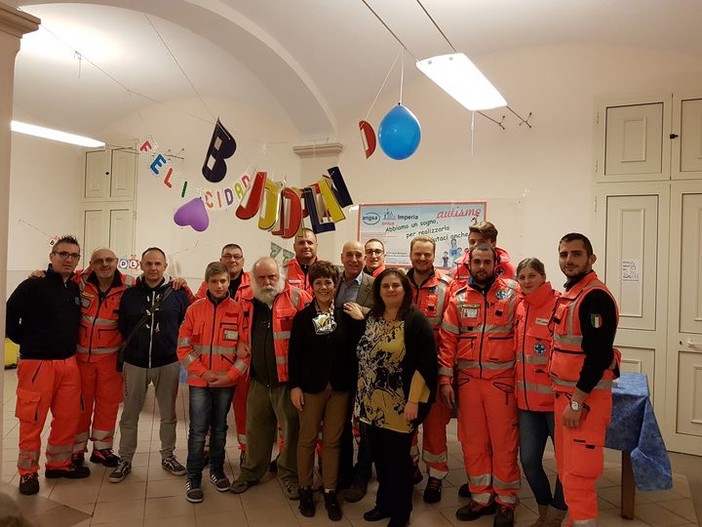 Vallecrosia: serata a favore di Angsa Imperia presso l'oratorio Don Bosco. Presentazione del nuovo calendario