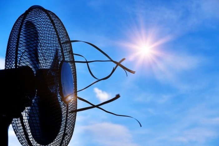 Nuova ondata di caldo, i consigli di Regione Liguria e Alisa per i più piccoli