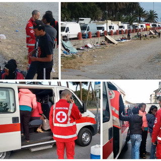 Ventimiglia: donne e bambini tra i migranti sulla riva del Roja trasferiti al Centro dalla Croce Rossa