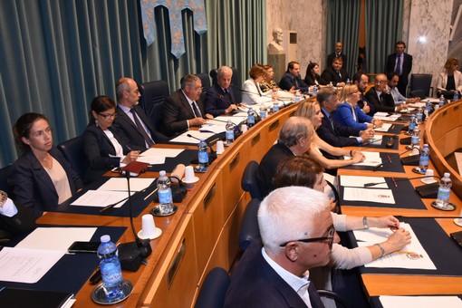 Imperia: Claudio Scajola condannato, interviene la giunta "Gli siamo vicini, non abbiamo dubbi sulla sua correttezza" Imperia: Claudio Scajola condannato, interviene la giunta "Gli siamo vicini, non abbiamo dubbi sulla sua correttezza"