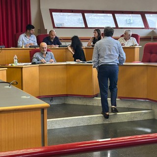 Taggia, pratica edilizia di via Levà: Cascino attacca “Risposte alle tre interrogazioni insufficienti nella forma e nel merito”