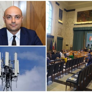 Imperia: installazione di antenne e ripetitori telefonici, il consigliere Davide La Monica presenta una question time