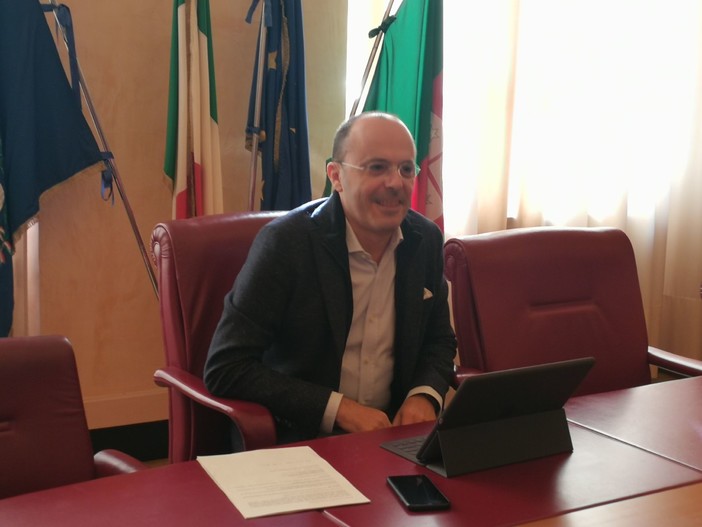 Imperia: il sindaco Capacci mette alle strette il Pd: "Dicano cosa vogliono fare o si dimettano" Imperia: il sindaco Capacci mette alle strette il Pd: "Dicano cosa vogliono fare o si dimettano"
