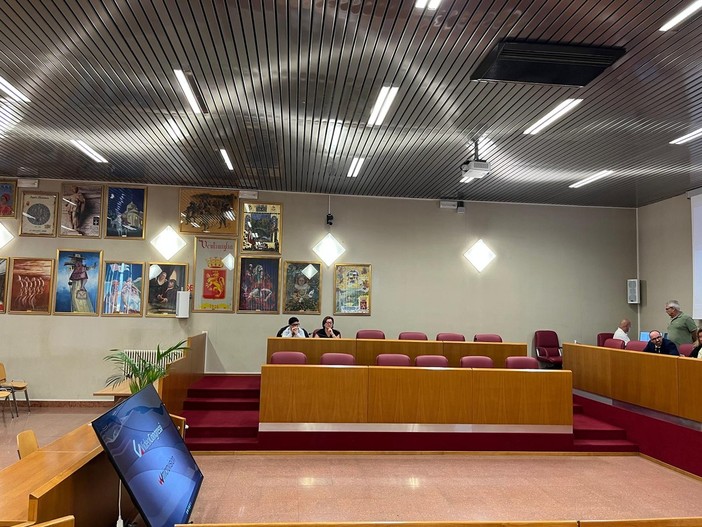 Ventimiglia, manca il numero legale: salta il consiglio comunale Ventimiglia, manca il numero legale: salta il consiglio comunale