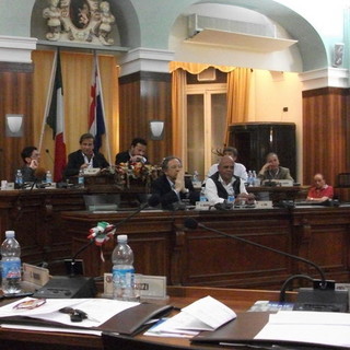 Sanremo: ok agli equilibri di bilancio. Donzella "Non veritieri i bilanci degli ultimi 10 anni". Sbezzo "Pratica regolare"