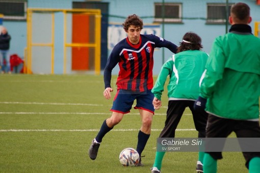 Calciomercato: fredda la pista tra Capra e l'Imperia Calciomercato: fredda la pista tra Capra e l'Imperia