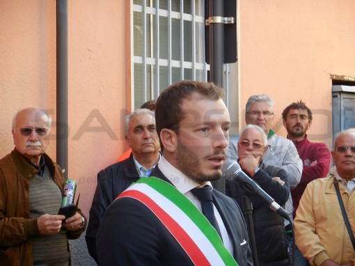 A Ventimiglia un incontro con il Sindaco Ioculano, i parlamentari francesi e il Sindaco di Mentone Jean Claude Guibal A Ventimiglia un incontro con il Sindaco Ioculano, i parlamentari francesi e il Sindaco di Mentone Jean Claude Guibal