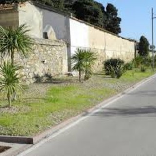 Santo Stefano al Mare: 2200 residenti e un cimitero già full a pochi anni dall'ampliamento. In preparazione il nuovo lotto Santo Stefano al Mare: 2200 residenti e un cimitero già full a pochi anni dall'ampliamento. In preparazione il nuovo lotto