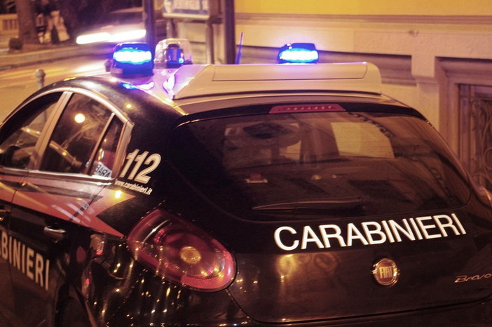 Camporosso: rapina a mano armata al supermercato “Maxisconto”, bottino di 300 euro