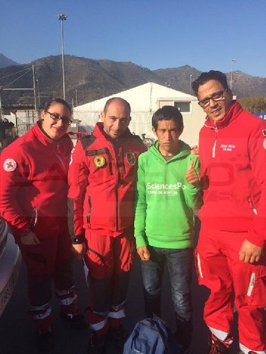 Ventimiglia: Capodanno di festa al Campo Roja, è arrivata una nuova casa per il piccolo Cherif che ha concluso l'anno nel migliore dei modi possibili