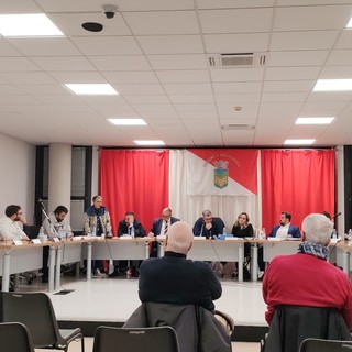 Vallecrosia, convocato il Consiglio comunale del 16 febbraio: in discussione bilancio, regolamenti e interpellanze Vallecrosia, convocato il Consiglio comunale del 16 febbraio: in discussione bilancio, regolamenti e interpellanze