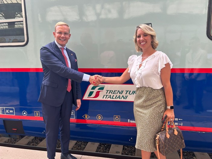 Ventimiglia al centro del progetto di Treni Turistici Italiani, Cantamessa: "Bisogna tornare a varcare la frontiera" (Foto e video) Ventimiglia al centro del progetto di Treni Turistici Italiani, Cantamessa: "Bisogna tornare a varcare la frontiera" (Foto e video)