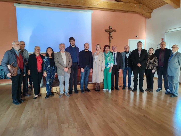 Patrimonio linguistico della regione intemelia, a Ventimiglia un convegno internazionale di studio e riflessione (Foto e video) Patrimonio linguistico della regione intemelia, a Ventimiglia un convegno internazionale di studio e riflessione (Foto e video)