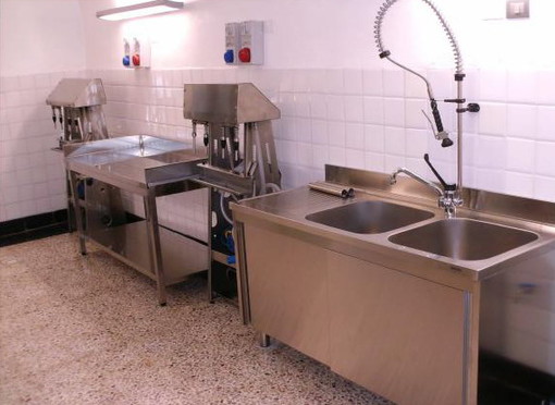 Dolceacqua: sabato nascer� il centro d'imbottigliamento olio