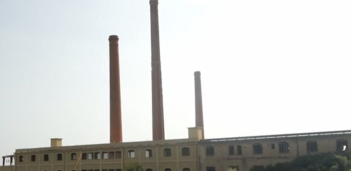 Imperia, iniziati i lavori propedeutici alla demolizione della ciminiera delle ex Ferriere (video) Imperia, iniziati i lavori propedeutici alla demolizione della ciminiera delle ex Ferriere (video)