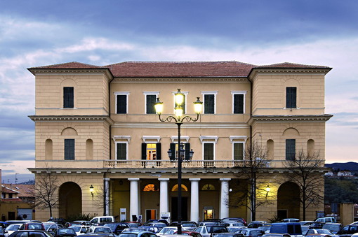 Imperia: sabato 9 maggio l'inaugurazione della mostra 'Giù le armi, ditelo a tutti'