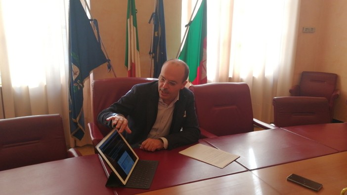 Imperia: il bilancio di fine anno dell'amministrazione Capacci: "Reperiti in totale 31 milioni di euro" Imperia: il bilancio di fine anno dell'amministrazione Capacci: "Reperiti in totale 31 milioni di euro"