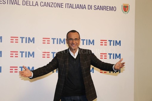 #Sanremo2017: Conti lascia il Festival e le emozioni dopo tre anni di successi, "Non dimenticherò il rapporto con Maria" #Sanremo2017: Conti lascia il Festival e le emozioni dopo tre anni di successi, "Non dimenticherò il rapporto con Maria"