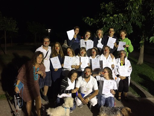 Imperia: consegnati 16 attestati ai Dottorclown della squadra  Clown Per Bene per l'attività di clownterapia