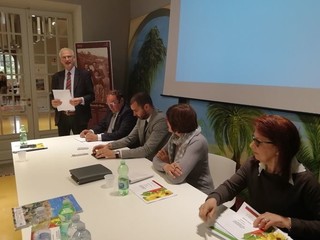 Momento della Tavola rotonda coordinata dal Prof. Mauro Mariotti con gli studiosi ed operatori del settore