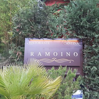 Metti una sera a cena al ristorante “Ramoino”: analisi sensoriale e diverse consistenze di olio Raineri (foto e video)