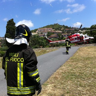 Borghetto D'Arroscia: 85enne finisce sotto il trattore, trasportato in elicottero a Pietra Ligure