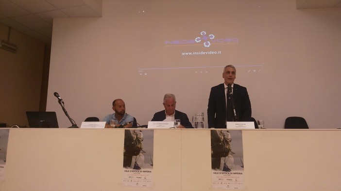 Imperia: presentata l'edizione 2019 delle Vele d'Epoca. Il raduno torna annuale, appuntamento dal 5 all'8 settembre (foto e video) Imperia: presentata l'edizione 2019 delle Vele d'Epoca. Il raduno torna annuale, appuntamento dal 5 all'8 settembre (foto e video)