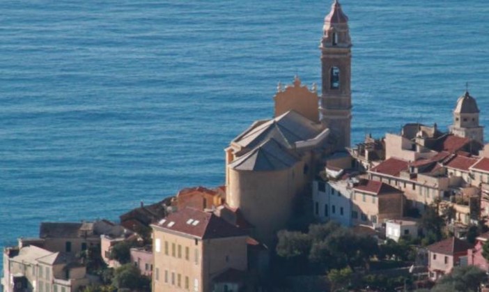 al Festival Internazionale di Musica a Cervo concerto travolgente con il percussionista Simone Rubino al Festival Internazionale di Musica a Cervo concerto travolgente con il percussionista Simone Rubino