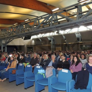 “L’inferno degli Angeli”: circa 300 persone al Palafiori per il primo convegno gratuito sul tema della violenza