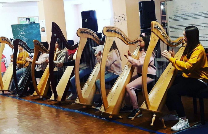 Bordighera: sabato prossimo, ‘Concerto in Villa’ dedicato all’arpa celtica Bordighera: sabato prossimo, ‘Concerto in Villa’ dedicato all’arpa celtica