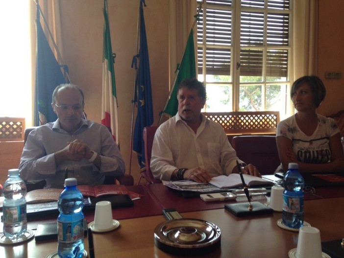 Imperia: al ‘torneo di calcio balilla a sette’, una integrata competizione tra ragazzi con disabilità e non Imperia: al ‘torneo di calcio balilla a sette’, una integrata competizione tra ragazzi con disabilità e non