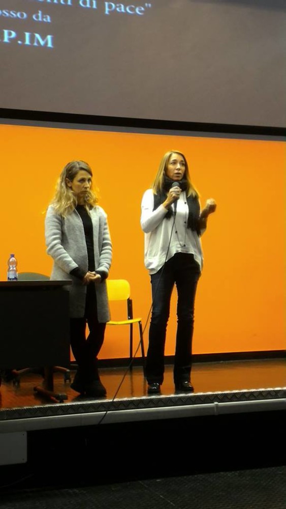 Imperia: gli operatori della cooperativa Progest incontrano i ragazzi dei licei scientifico e classico: "Un'esperienza costruttiva e molto interessante" Imperia: gli operatori della cooperativa Progest incontrano i ragazzi dei licei scientifico e classico: "Un'esperienza costruttiva e molto interessante"