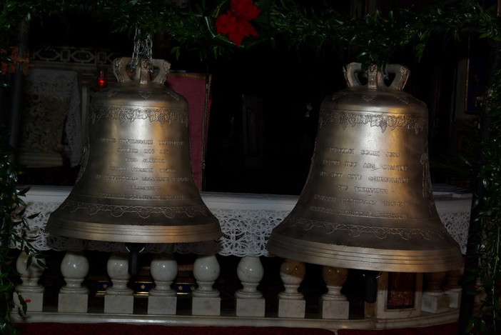 Dolcedo: ieri la cerimonia di benedizione delle due nuove campane della Parrocchia di San Tommaso Dolcedo: ieri la cerimonia di benedizione delle due nuove campane della Parrocchia di San Tommaso