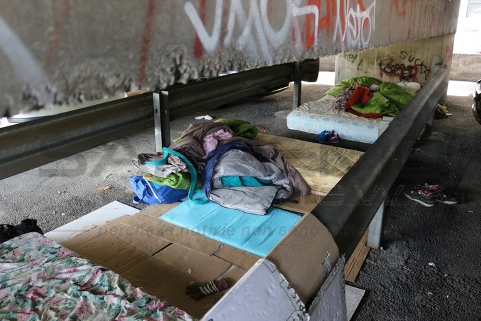 Ventimiglia: 270 migranti molti minorenni, ecco i dati della Caritas che lancia un appello per cibo e vestiario (Foto)