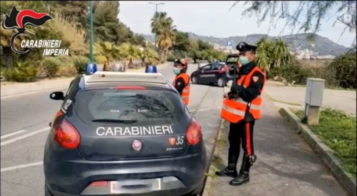 Imperia: sputa ed impreca contro i Carabinieri, marocchino arrestato al Pronto Soccorso Imperia: sputa ed impreca contro i Carabinieri, marocchino arrestato al Pronto Soccorso