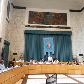 Imperia: i 4 gruppi di maggioranza non voteranno compatti sulla mozione per il piano casa presentato da Imperia bene comune