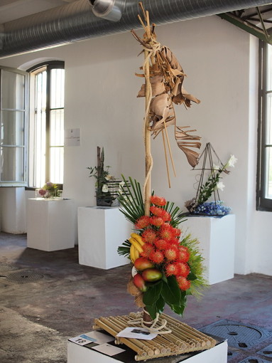 Ultime ore per visitare le composizioni esposte al Concorso Internazionale Decorazione Floreale 'Città di Imperia' (foto) Ultime ore per visitare le composizioni esposte al Concorso Internazionale Decorazione Floreale 'Città di Imperia' (foto)