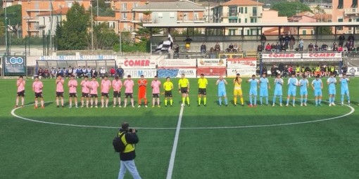 Calcio, Serie D. La Sanremese rimonta due volte la Lavagnese, le reti di Ibe e Lordkipanidze valgono un pari esterno Calcio, Serie D. La Sanremese rimonta due volte la Lavagnese, le reti di Ibe e Lordkipanidze valgono un pari esterno