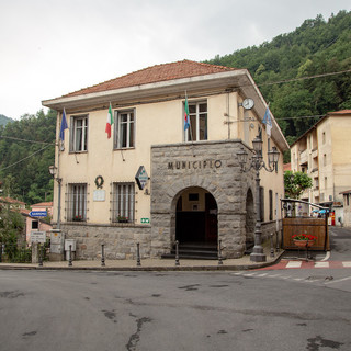 Molini di Triora candida a bando il progetto da 150mila euro per l’efficientamento energetico del Municipio