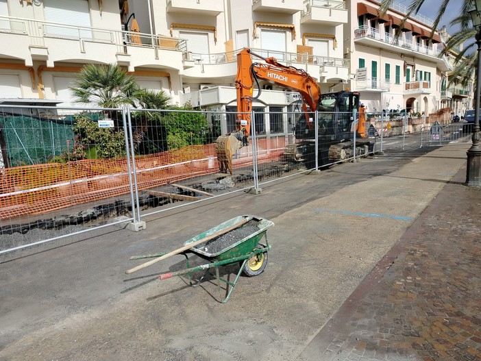 Sanremo: il 20 maggio riapre riasfaltata la strada dei tre ponti, un lettore: "E corso Trento Trieste non si fa niente?"