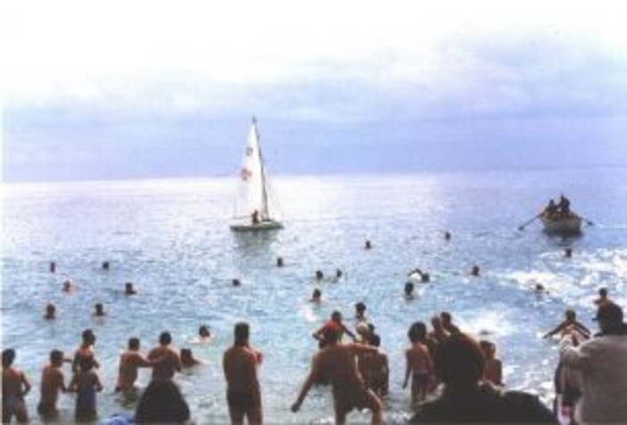 Anche due sanremesi al cimento invernale di Alassio Anche due sanremesi al cimento invernale di Alassio