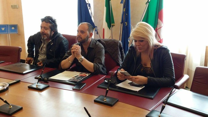 Imperia: presentato questa mattina in Comune il concerto di beneficenza 'Vivi nel cuore' Imperia: presentato questa mattina in Comune il concerto di beneficenza 'Vivi nel cuore'